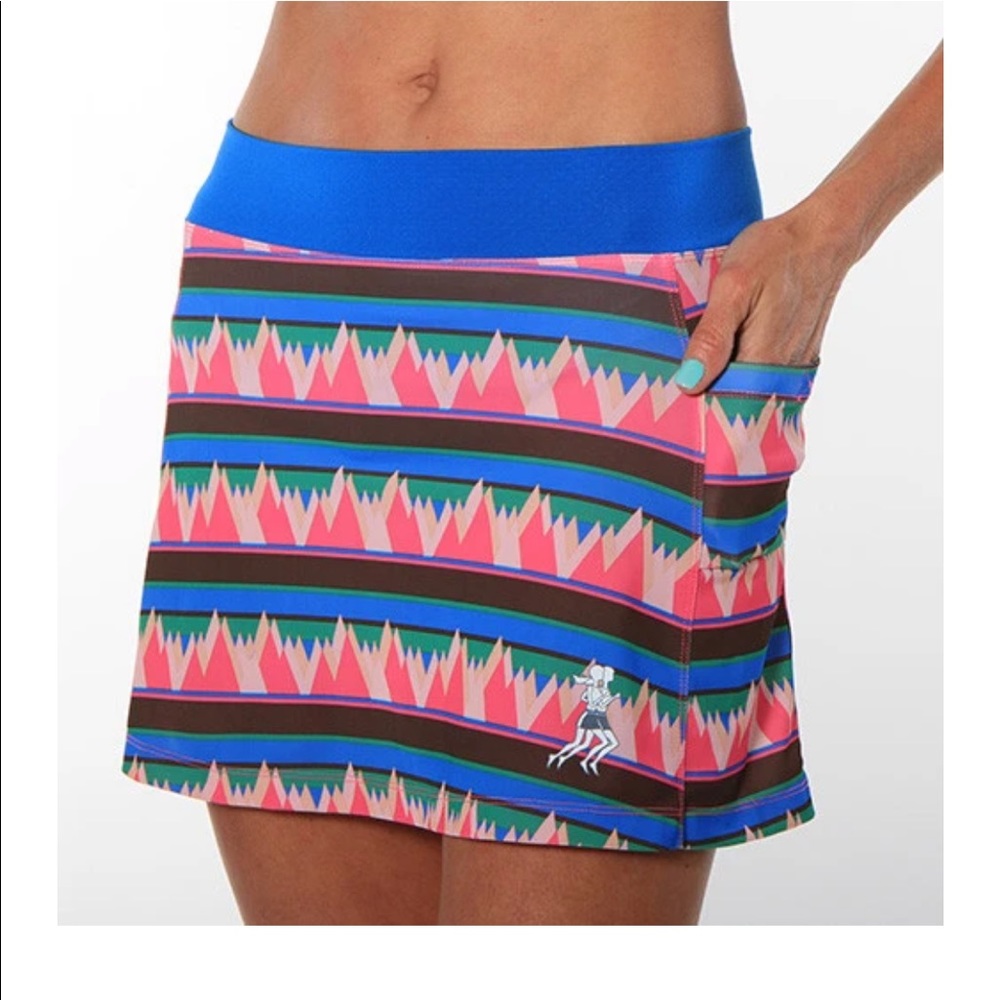 NWT RunningSkirt Summit Size 4